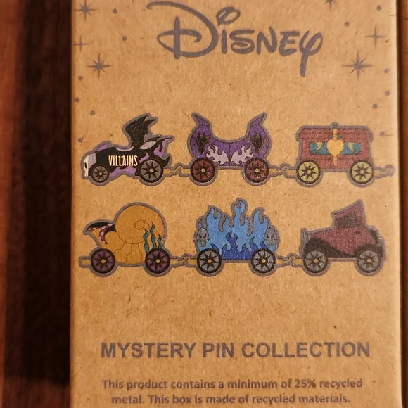 Disney villians train car blind boxes ( 2 boxes) - Picture 1 of 3